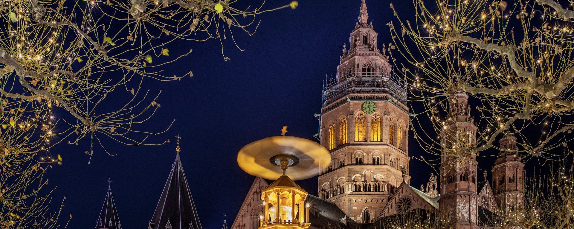 Rhein Adventstraum - BASIC