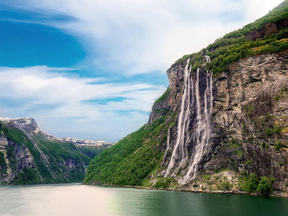 12 Nächte - Norwegens Fjordwelten mit Geiranger - ab/bis Bremerhaven