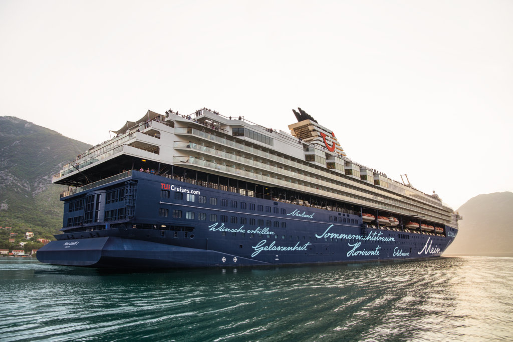 Traumhafte Kreuzfahrten Online Buchen Schiffs Urlaubde