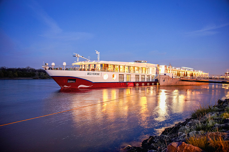  Metropolen der Donau mit MS Belvedere entdecken