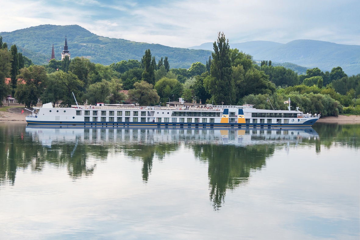 Auf der Donau bis zum 